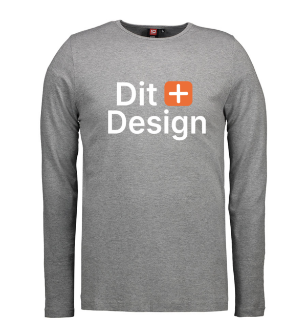 Langærmet grå trøje med teksten "Dit Design" i hvidt, akkompagneret af et orange plus-ikon. Står mod en neutral baggrund.
