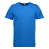 Blå t-shirt hænger mod en hvid baggrund med "ID" label synlig på indersiden af kraven.