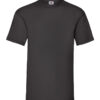 Sort t-shirt med rund hals og korte ærmer, set forfra. Contexten er en simpel, hvid baggrund, og der er ikke noget tryk eller logo synligt på foran af t-shirten.