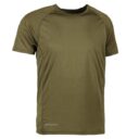 Olivengrøn T-shirt med korte ærmer, fremstillet af teknisk stof. I nederste venstre hjørne er der teksten "GEYSER". Ingen baggrundselementer er synlige.
