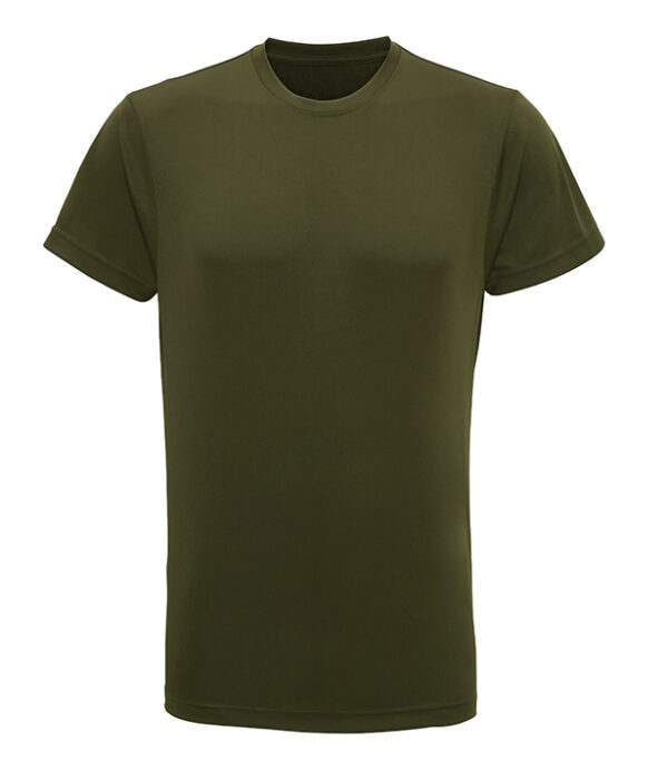TR010_Olive_FT En almindelig olivengrøn, kortærmet T-shirt vises mod en ensfarvet baggrund. T-shirten har en rund halsudskæring og et enkelt design uden mønstre eller tryk.