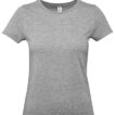 Grå T-shirt med rund hals og korte ærmer, placeret mod en hvid baggrund. Et lille, firkantet mærke er synligt ved kraven.