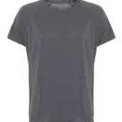 Grå T-shirt ligger fladt uden mærker eller mønstre, ses forfra. Trøjen er kortærmet og har rund halsudskæring. Baggrunden er hvid, hvilket fremhæver T-shirtens rene design.