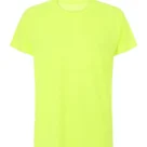 En neongul t-shirt vises uden tekst eller dekorationer, der hænger frit mod en hvid baggrund.