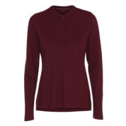 En bordeaux langærmet trøje ligger fladt mod en hvid baggrund. Trøjen har en rund halsudskæring og en simpel, elegant stil uden synlige mønstre eller dekorationer.