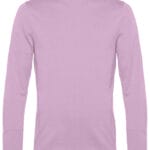 Rosa sweatshirt hænger frit mod en hvid baggrund. Trøjen har lange ærmer, rund halsudskæring og ribkanter ved håndleddene og taljen. Der er ingen tryk eller mønstre.