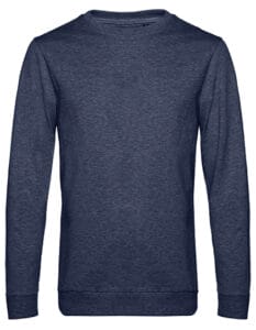 En mørkeblå sweatshirt med lange ærmer og rund hals hænger fladt mod en neutral hvid baggrund. Trøjen har en simpel og klassisk stil uden synlige logoer eller mønstre.