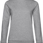 Grå sweatshirt med lange ærmer og ribkant på ærmer og bund, placeret mod en hvid baggrund.