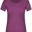 En lilla kortærmet t-shirt fra Rich Royal, hænger frit og tydeligt mod en hvid baggrund. Øverst står der "RICH ROYAL" og "1740 S" indeni t-shirten.