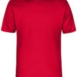 Den røde T-shirt er kortærmet, præsenteret mod en hvid baggrund. Den har en rund hals og et enkelt, ensfarvet design uden mønstre eller logoer.