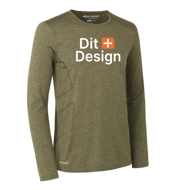 Langærmet olivengrøn trøje med teksten "Dit + Design" trykt foran. Trøjen står mod en hvid baggrund, hvilket fremhæver dens afslappede og stilrene stil.