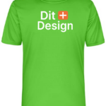 Grøn t-shirt viser teksten "Dit Design" med hvid skrift. T-shirten hænger frit uden baggrund, hvilket fremhæver dens farve og besked.