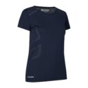 Sort t-shirt med korte ærmer, mærket "GEYSER" ved halsudskæringen og nederst til venstre, placeret mod en hvid baggrund.