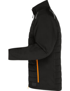 Sort jakke set fra siden, med en orange stribe langs siden. Personen står oprejst mod en hvid baggrund.
