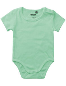 Lysegrøn babybodystocking med korte ærmer og knapper ved skulder og bund. Beliggende mod hvid baggrund. Tekst: "Neutral®- This garment is made of organic cotton".