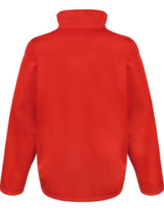 Rød sweater uden mønster hænger på usynlig bøjle, isoleret mod en hvid baggrund. Den har lange ærmer og høj hals. Ingen tekst til stede.