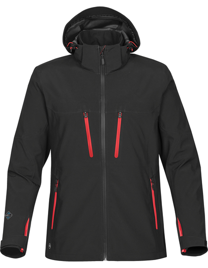 Sort jakke præsenteres med rød lynlås og to sidelommer, i en neutral hvid baggrund, hvilket fremhæver beklædningens sporty og funktionelle design.