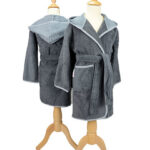 Boyzz&Girlzz® Hooded Bathrobe