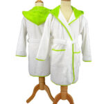Boyzz&Girlzz® Hooded Bathrobe