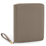 Boutique Travel/Tech Organiser
