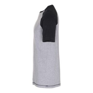 ST320 – Raglan Tee