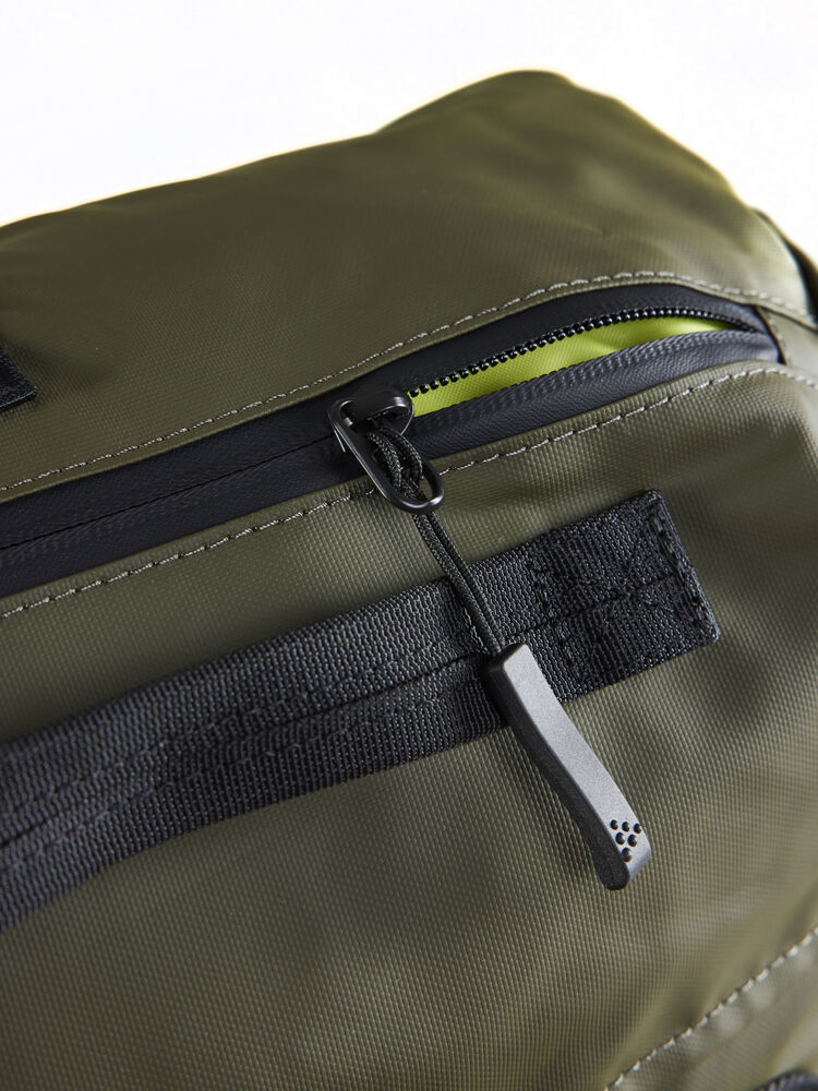 ADV Entity Travel Backpack 35 L