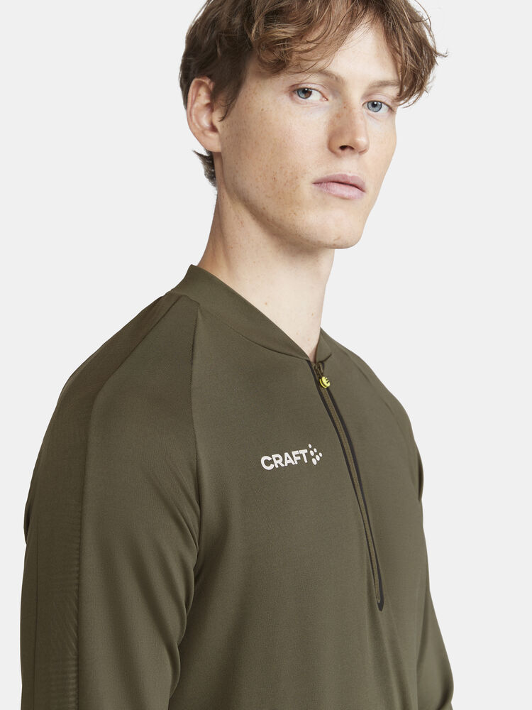 Extend Half Zip M