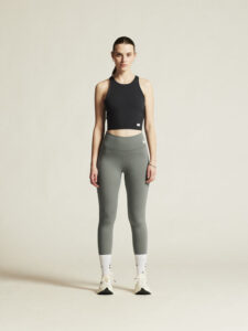 Collective Cropped Singlet W