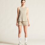 Collective Singlet W