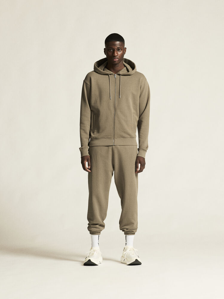 Frequent Sweatpants M