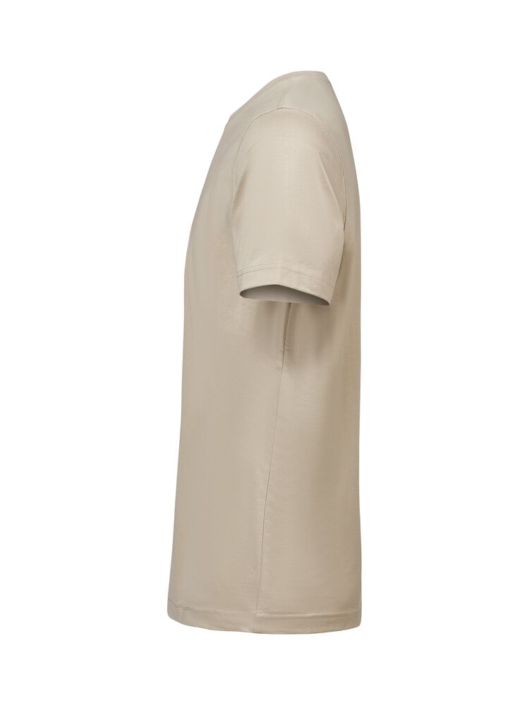 UM T-Shirt (OCS) 
Regular Fit Unisex