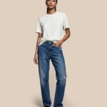 UM T-Shirt (OCS) 
Loose Fit Unisex