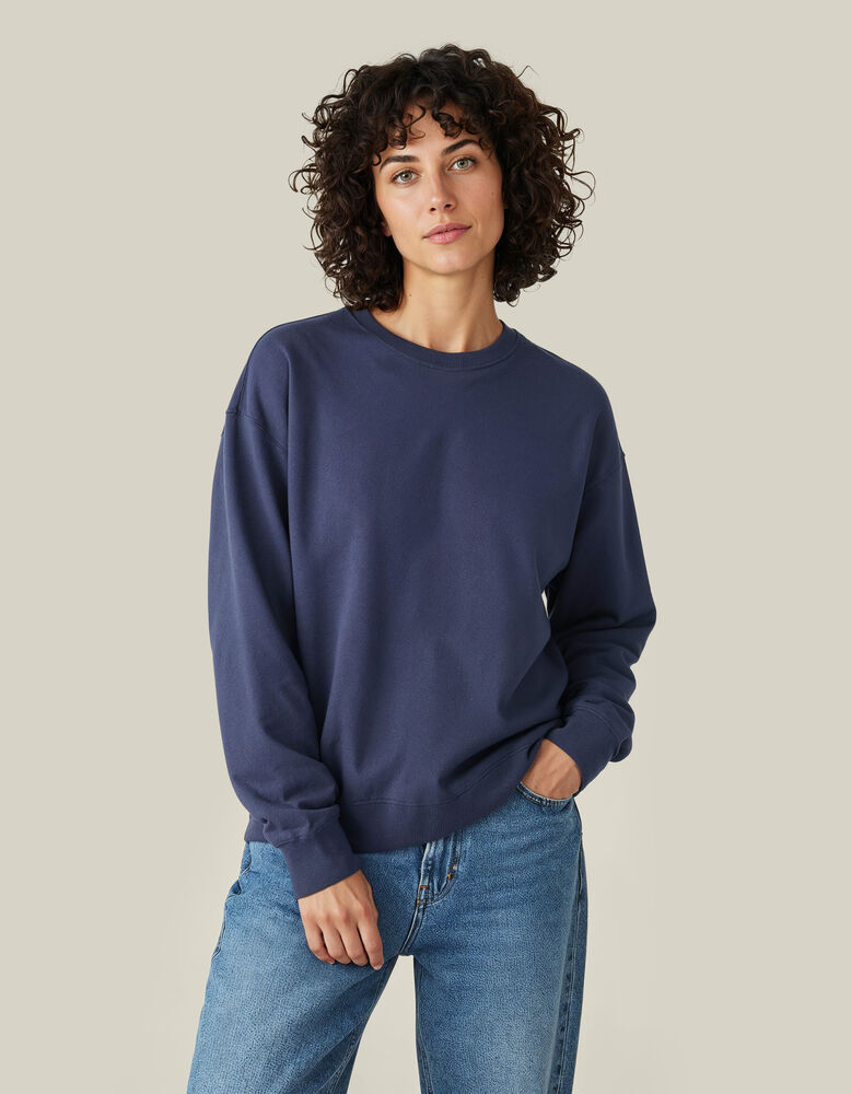 UM Crewneck (OCS-RCS) 
Loose Fit Unisex