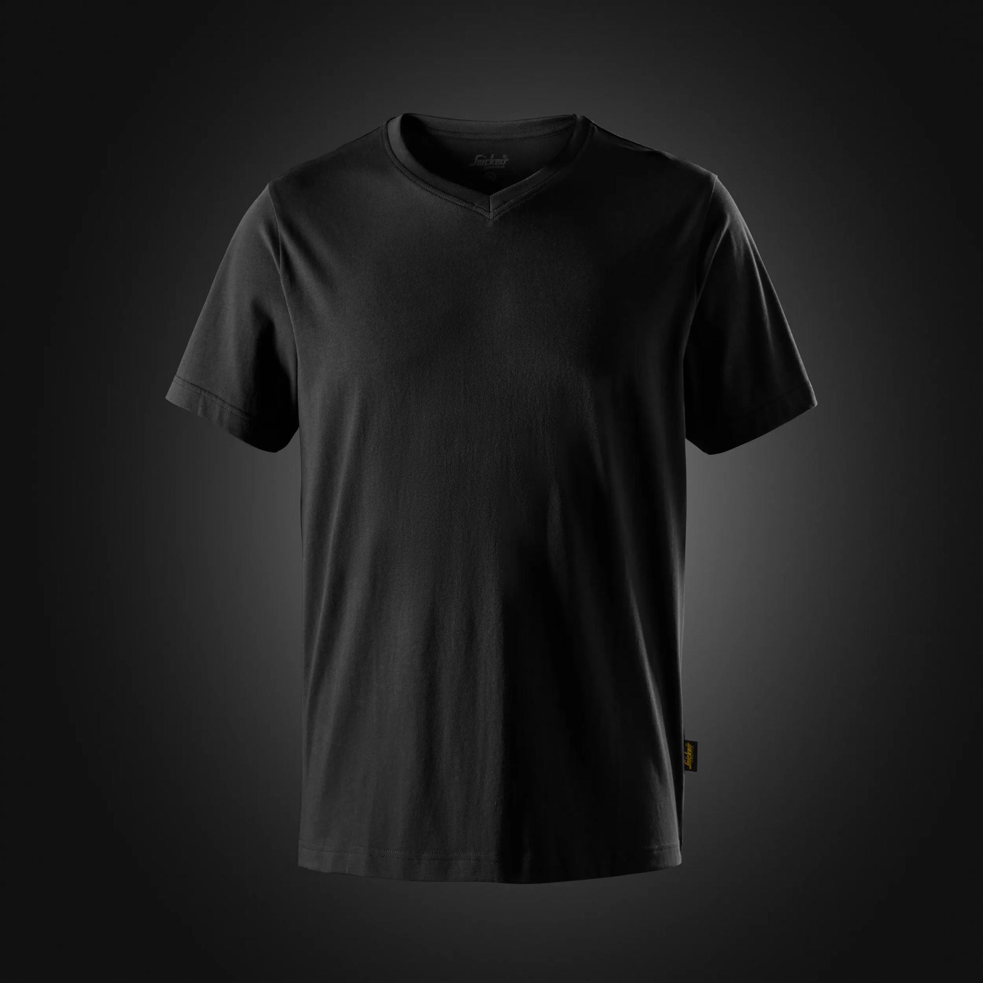 Klassisk T-shirt med V-hals