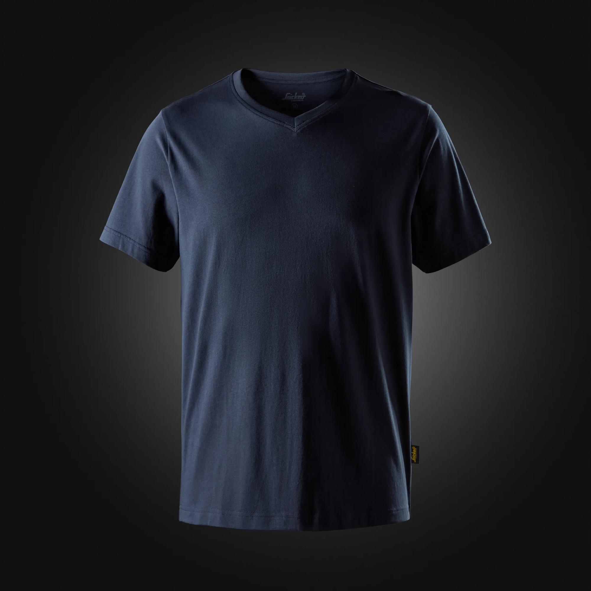 Klassisk T-shirt med V-hals