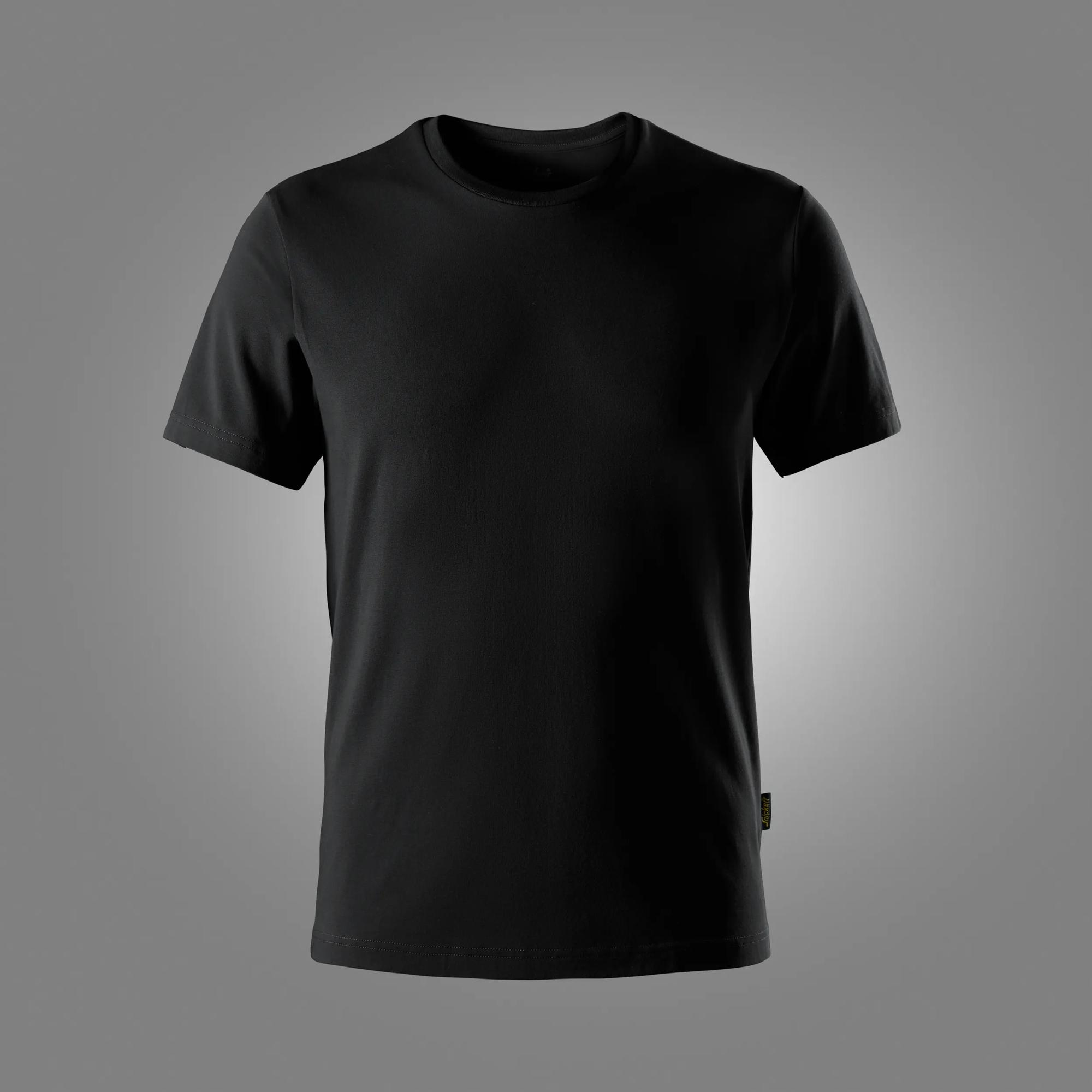 T-shirt med slim fit