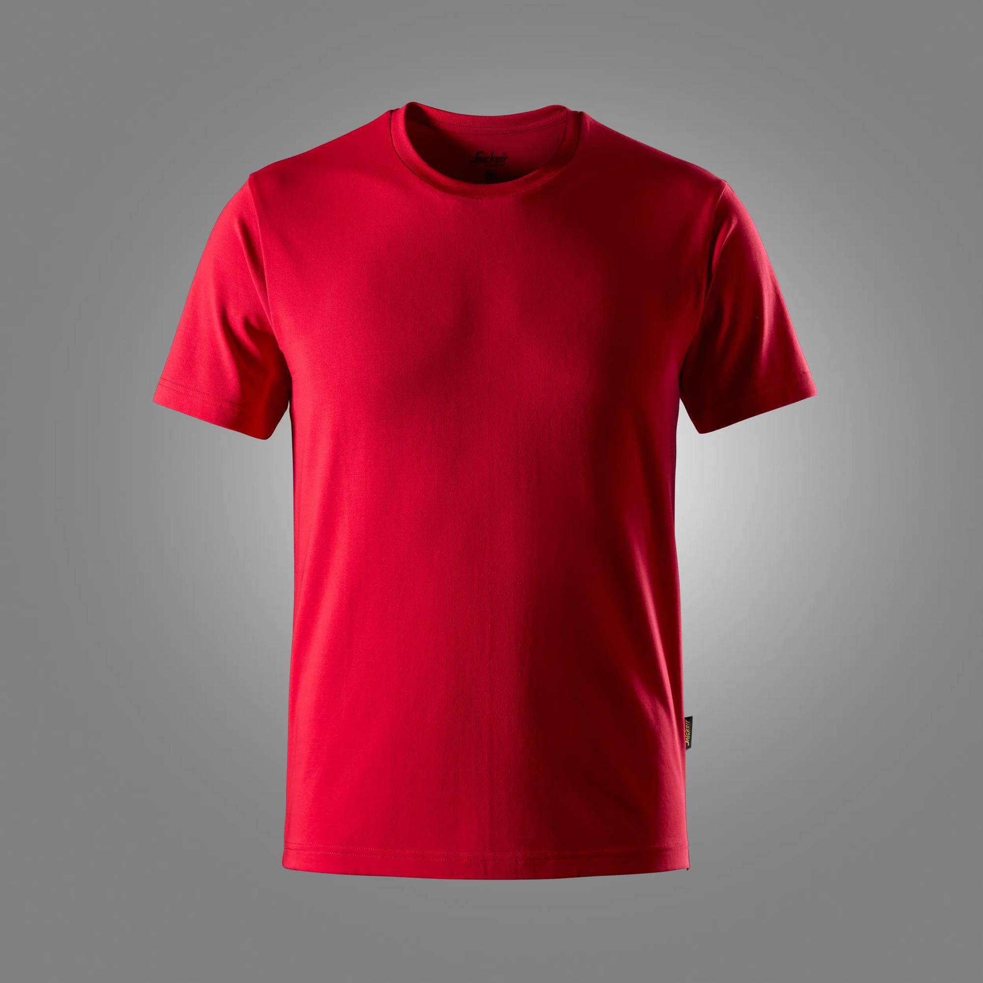 T-shirt med slim fit
