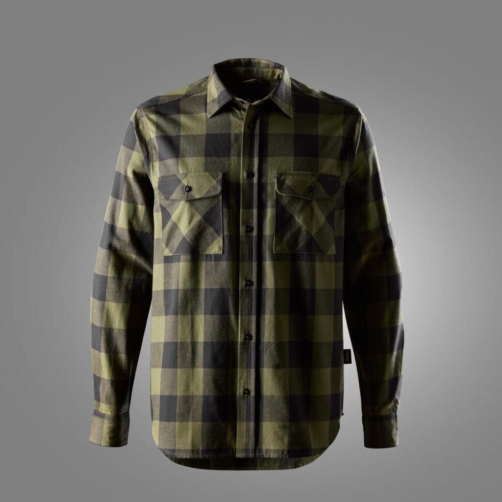 Let flannelsskjorte