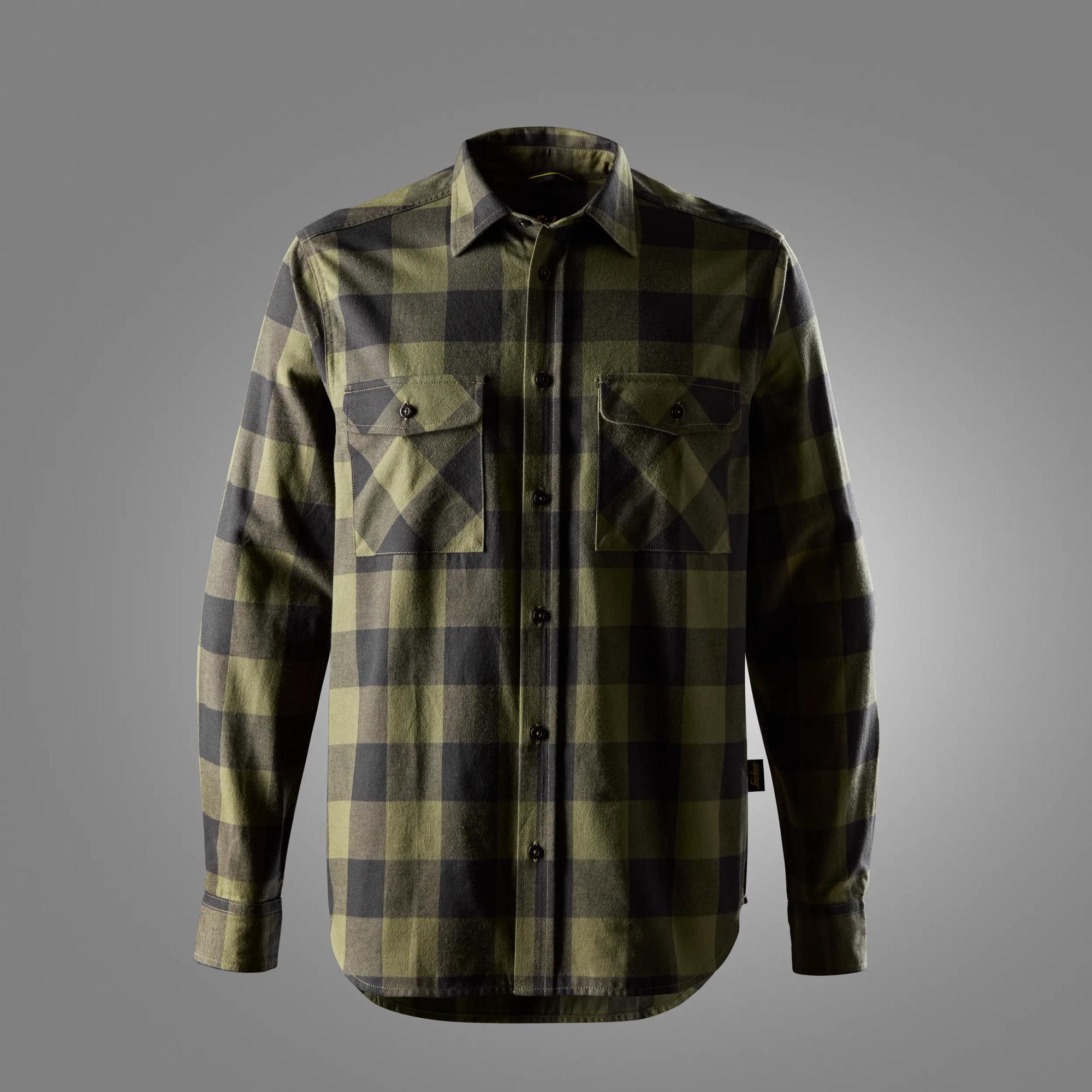 Let flannelsskjorte
